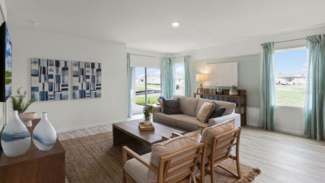 33620 Seattle Slew Dr, House other with 5 bedrooms, 3 bathrooms and null parking in SORRENTO FL | Image 14