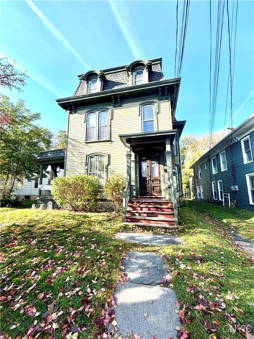 13 Washington Street, Auburn, NY, 13021 | Card Image