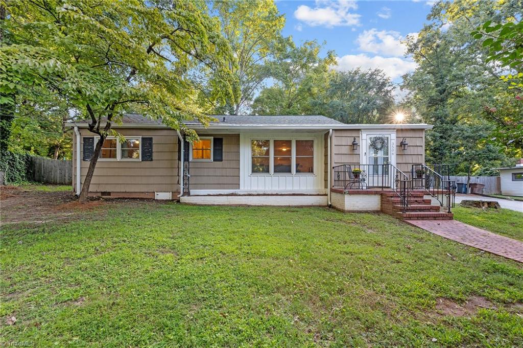 Normandy Rd, Greensboro, NC 27408