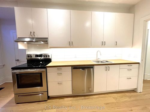 1-2133 Gerrard Street E, Toronto, ON, M4E2C1 | Card Image