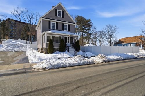 65 Central Ave, Malden, MA, 02148-2127 | Card Image