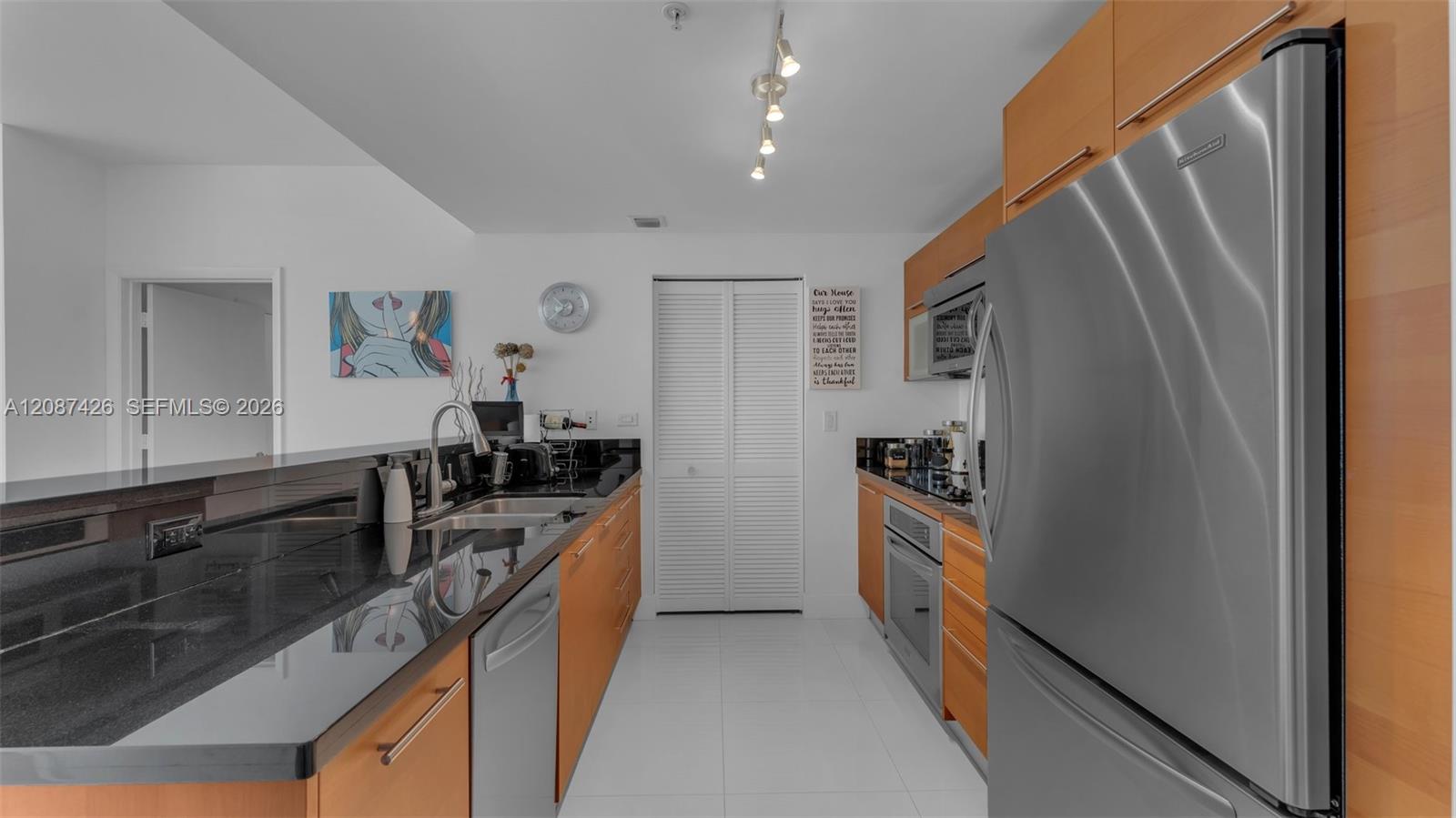 Residential Lease in Miami 3