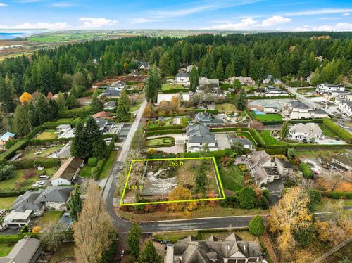 12793 54 Ave, Surrey, BC, V3X3C1 | Card Image