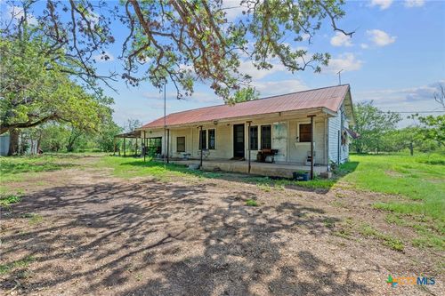 1194 Track Rd, Red Rock, TX, 78662-2577 | Card Image