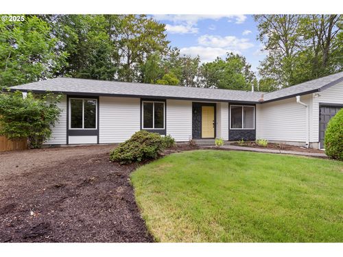 8395 Sw Berryhill Ln, Beaverton, OR, 97008-6945 | Card Image