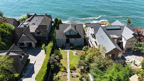 3866 Marine Dr, West Vancouver, BC, V7V1N4 | Card Image