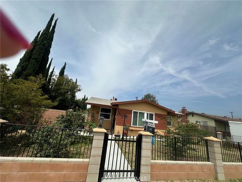6003 N Briargate Ln, Glendora, CA, 91740-4706 | Card Image