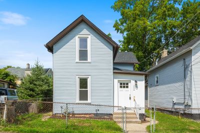 306 South Avenue, House other with 3 bedrooms, 2 bathrooms and 2 parking in Waukegan IL | Image 1