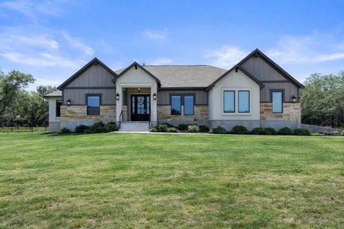 204 Love Creek Ct, Spicewood, TX, 78669-2286 | Card Image