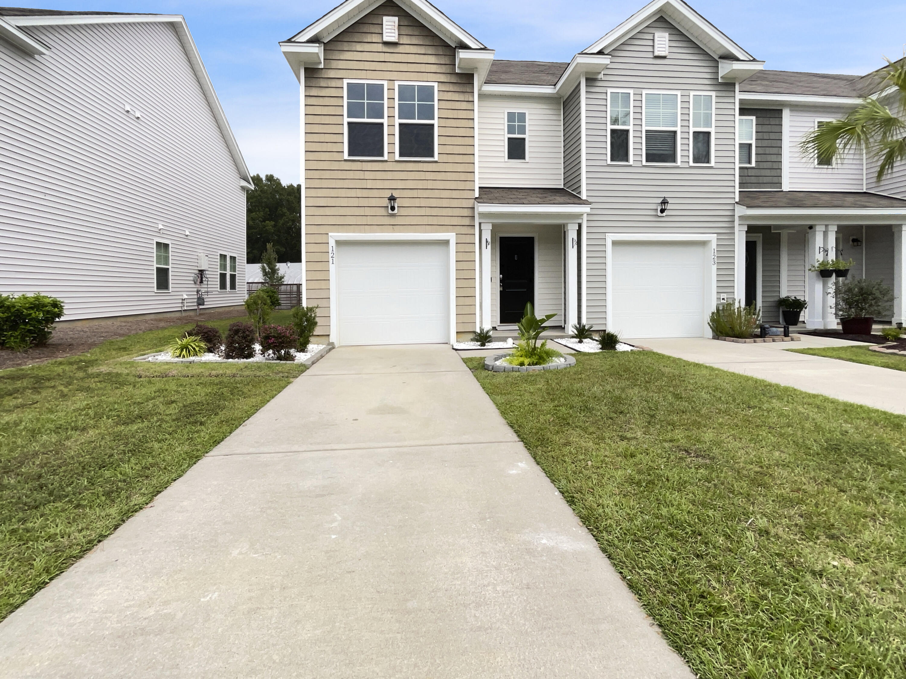 Cozy Nest Way, Summerville, SC 29483