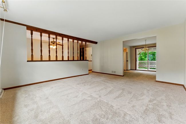 6429 Union Ave, House other with 3 bedrooms, 2 bathrooms and 2 parking in Union Twp - WSH PA | Image 15