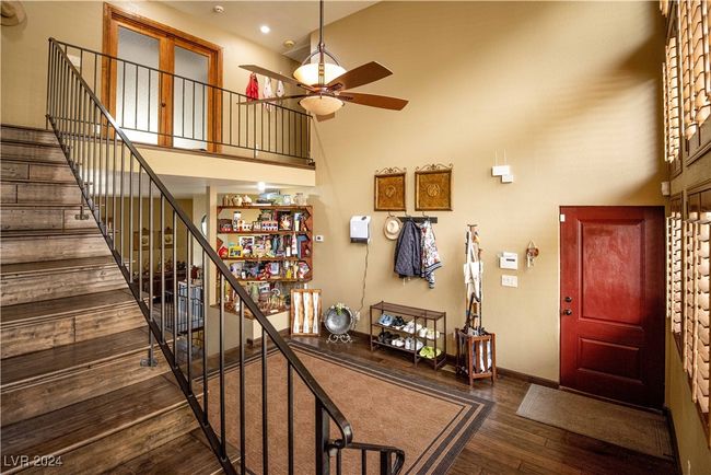 Foyer | Image 9