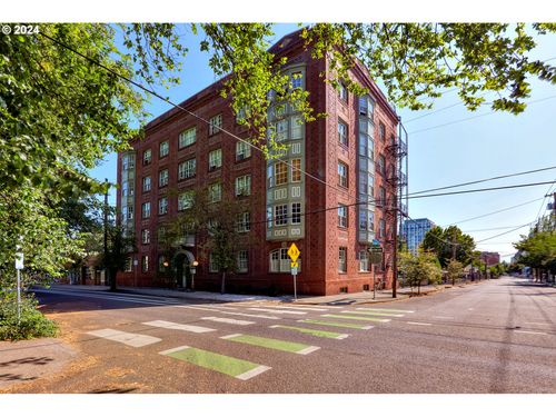 410 Nw 18th Ave, Portland, OR, 97209-2237 | Card Image