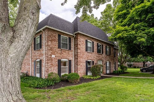 116b-4547 Chestnut Ridge Rd, Amherst, NY, 14228-3323 | Card Image