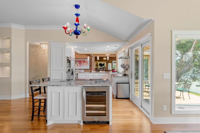 4 W Shore Rd, House other with 3 bedrooms, 4 bathrooms and null parking in NORTH OAKS MN | Image 24