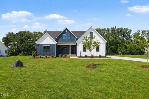 25 Uptown Rd, Zebulon, NC, 27597-3336 | Card Image