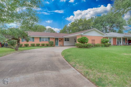 333 Levin Ln, Shreveport, LA, 71105-4713 | Card Image