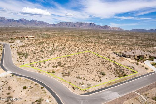 6605 Lazo Del Norte, Las Cruces, NM, 88011-2639 | Card Image