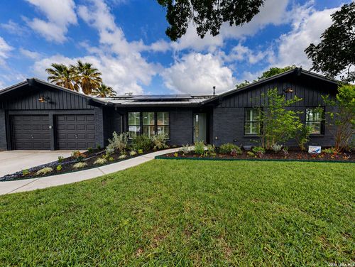 215 Trafalgar Rd, San Antonio, TX, 78216-5131 | Card Image