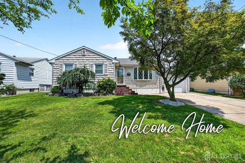 26 Charlotte St, Carteret, NJ, 07008-1862 | Card Image