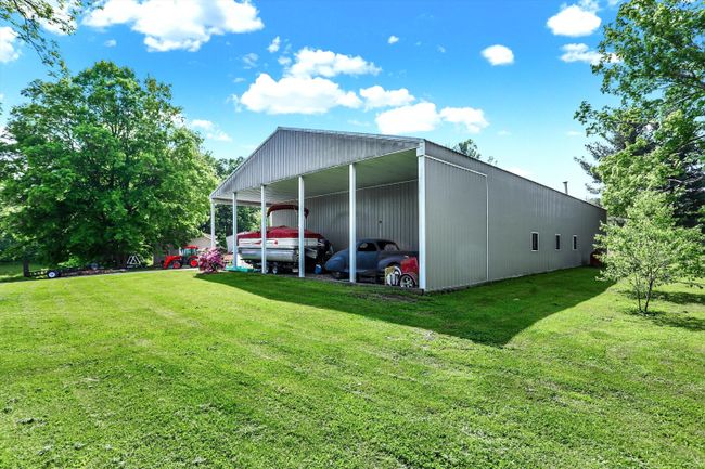 50 x 94 outbuilding, insulated, concrete floor, water and plumbed for bathroom | Image 37