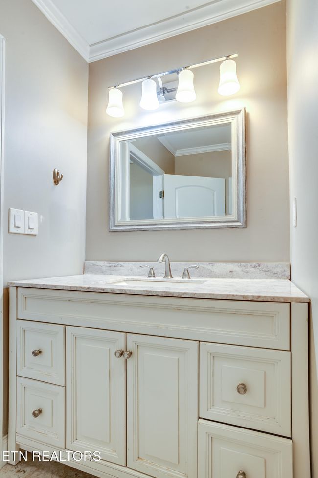 8529 W Emory Rd, House other with 4 bedrooms, 2 bathrooms and null parking in Knoxville TN | Image 37