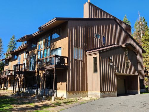 300 Bear Valley Rd, Bear Valley, CA, 95223-9458 | Card Image