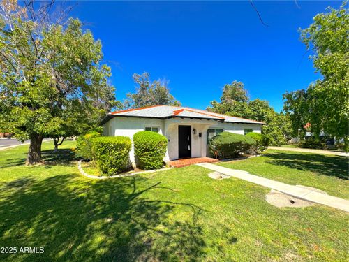 6 N Fraser Dr E, Mesa, AZ, 85203-8810 | Card Image