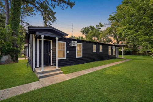 8030 Record St, Houston, TX, 77028-1458 | Card Image