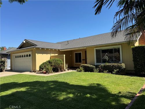 1010 W Orange, Santa Ana, CA, 92706 | Card Image
