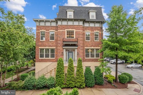 82-612 Overlook Park Dr, NATIONAL HARBOR, MD, 20745-1176 | Card Image