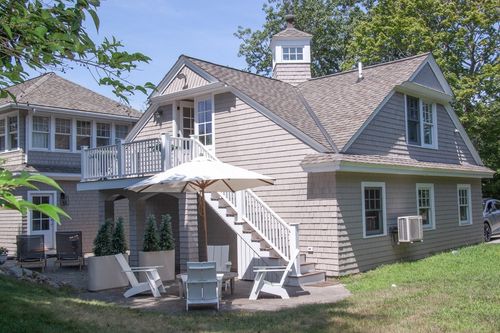 1-17 Atlantic Ave, Cohasset, MA, 02025-1802 | Card Image