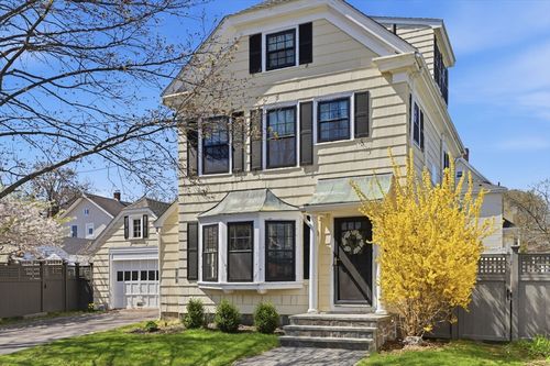 25 Sheldon St, Milton, MA, 02186-5416 | Card Image