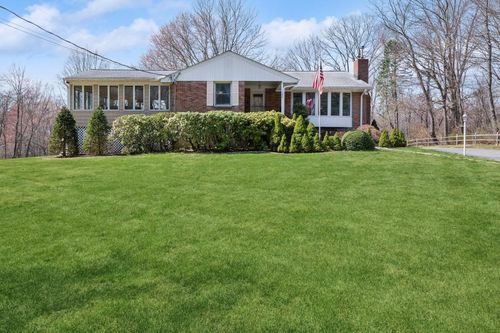 1300 Baldwin Rd, Yorktown Heights, NY, 10598-5816 | Card Image