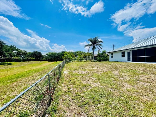 272 Sw Oakridge Dr, House other with 4 bedrooms, 2 bathrooms and null parking in Port St. Lucie FL | Image 42