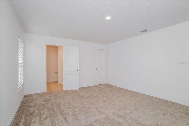 1660 Gopher Tree St, House other with 5 bedrooms, 3 bathrooms and null parking in Mascotte FL | Image 6