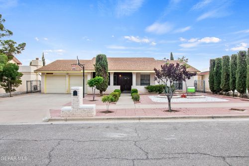 11625 Cedar Crest Dr, El Paso, TX, 79936-6514 | Card Image