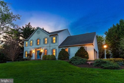 48 Wyndmere Way, WILLOW STREET, PA, 17584-9625 | Card Image