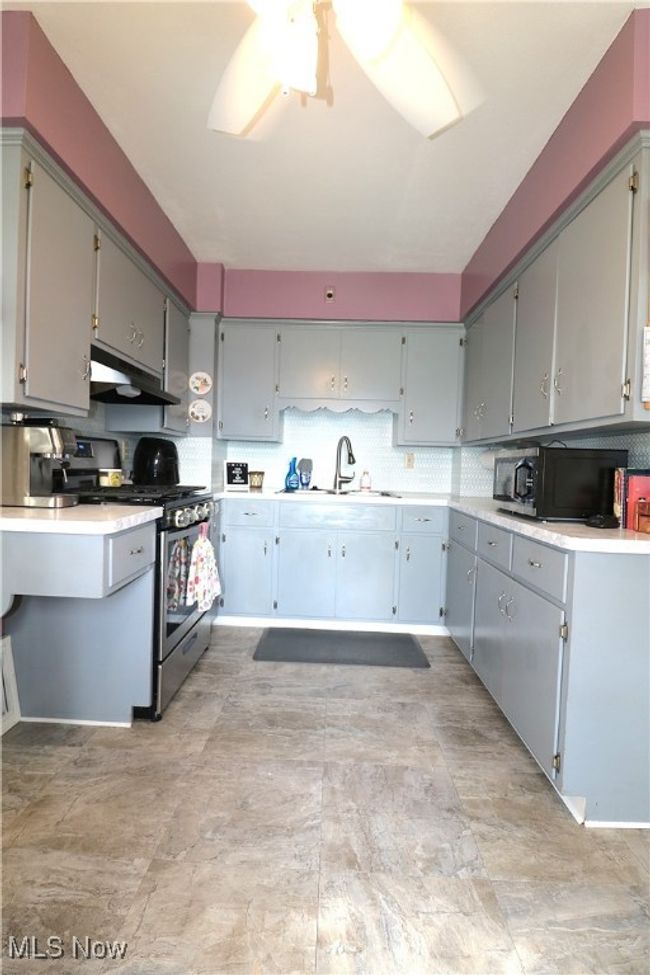 1111 Erie St, House other with 3 bedrooms, 2 bathrooms and null parking in Sandusky OH | Image 7