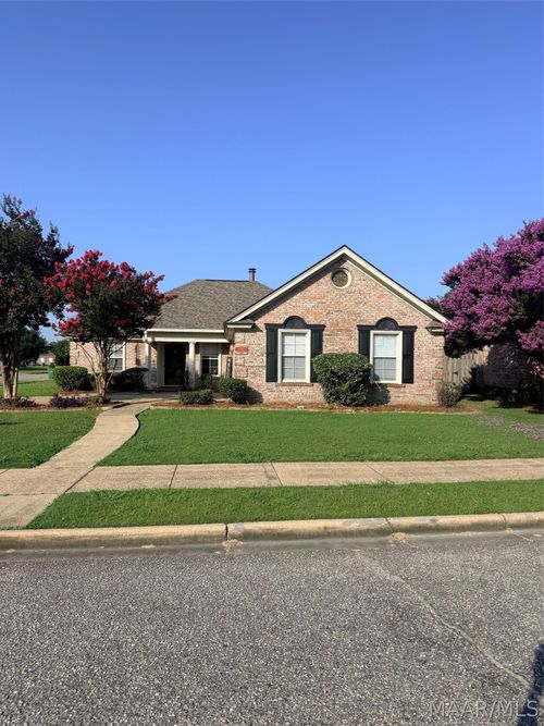 8718 Wildbriar Ln, Montgomery, AL, 36117-8828 | Card Image