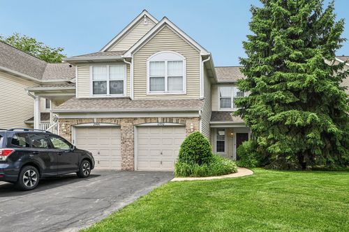 2992 Waters Edge Cir, Aurora, IL, 60504-3281 | Card Image