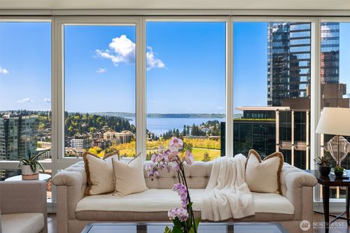 2202-10700 Ne 4th St, Bellevue, WA, 98004-5798 | Card Image