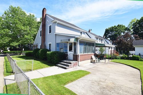 57 Nieman Ave, Lynbrook, NY, 11563-2024 | Card Image