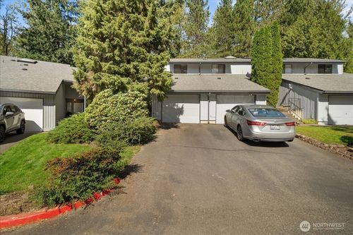 53-11532 Se 173rd St, Renton, WA, 98055-5604 | Card Image