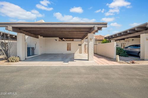 2811 N 61st Pl, Scottsdale, AZ, 85257-1044 | Card Image