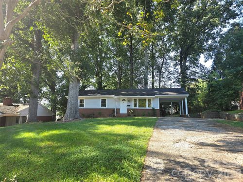 733 Crestwood Ave, Gastonia, NC, 28054-5588 | Card Image