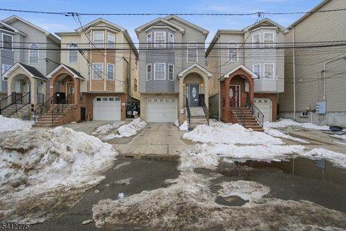 452 Broadway, Elizabethport, NJ, 07206-1426 | Card Image