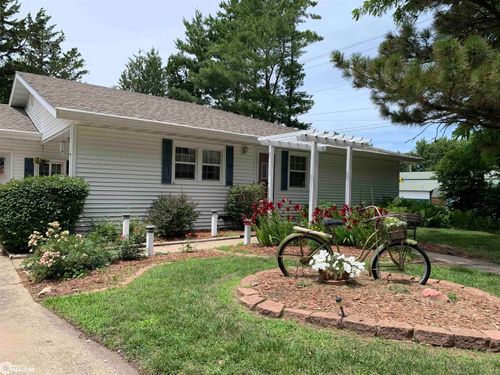 1214 N Poplar Street, Creston, IA, 50801 | Card Image