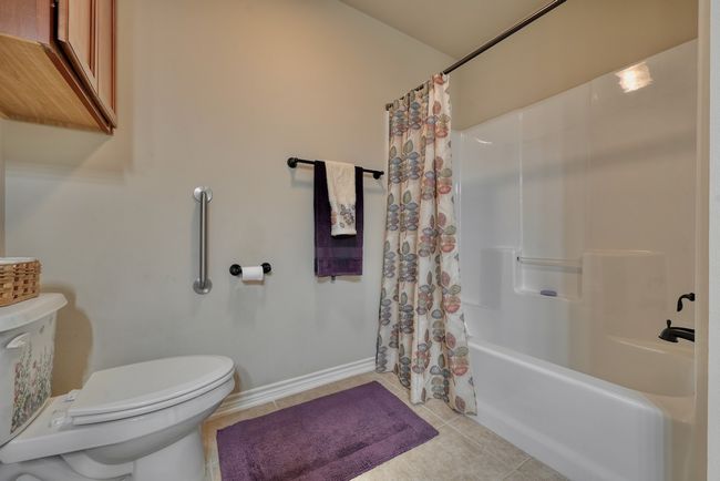 APT-1402 - 421 W Cumberland Rd, Condo with 2 bedrooms, 2 bathrooms and null parking in Tyler TX | Image 35