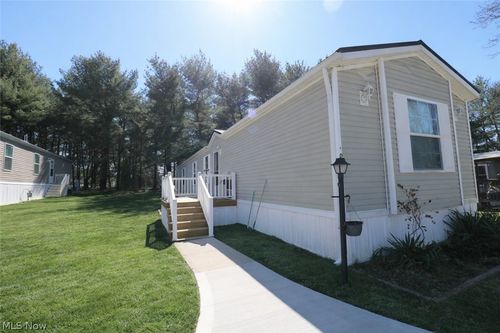 9-4400 Melrose Drive, Wooster, OH, 44691 | Card Image